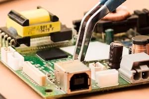 Confira a melhor solução para a montagem de componentes eletrônicos
